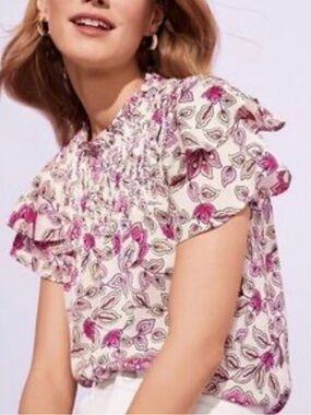 Ann Taylor Pink Floral Ruffle Sleeve Blouse Size Small